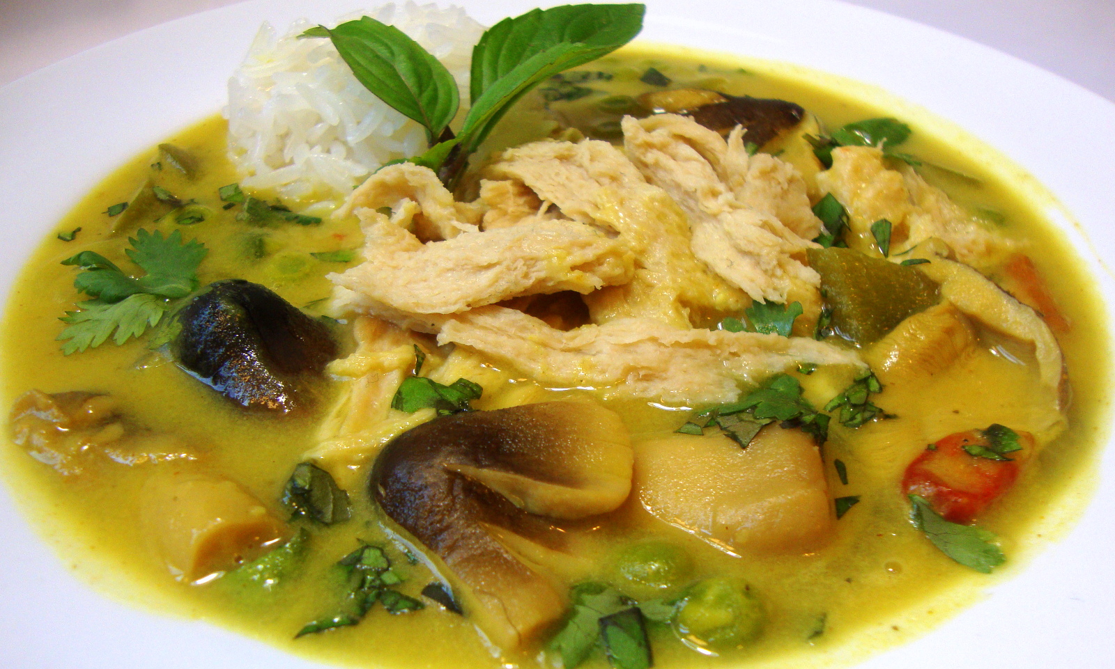 Thai Yellow Chikun Curry